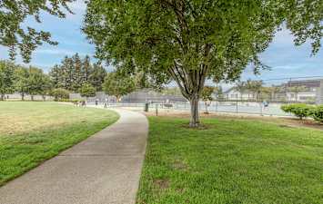The Reserve at Mountain View Apartments - Neighborhood