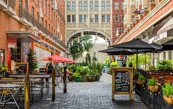 The Edge Apartments - Neighborhood