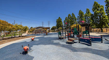 Creekside Apartments - Neighborhood