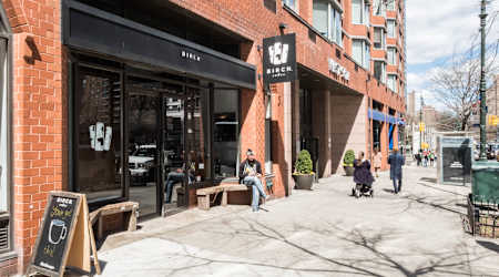 West 96th Apartments - Neighborhood