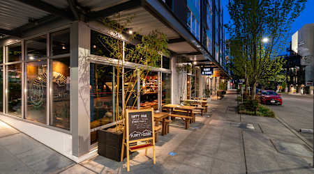 The Pearl Apartments - Retail