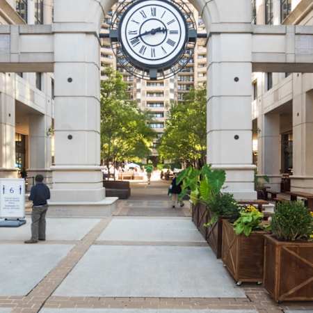 Courthouse Plaza Apartments - Neighborhood