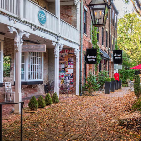 1111 Belle Pre Apartments - Neighborhood