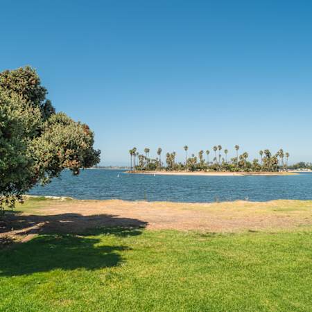 Mara Pacific Beach Apartments - Outdoor Activities