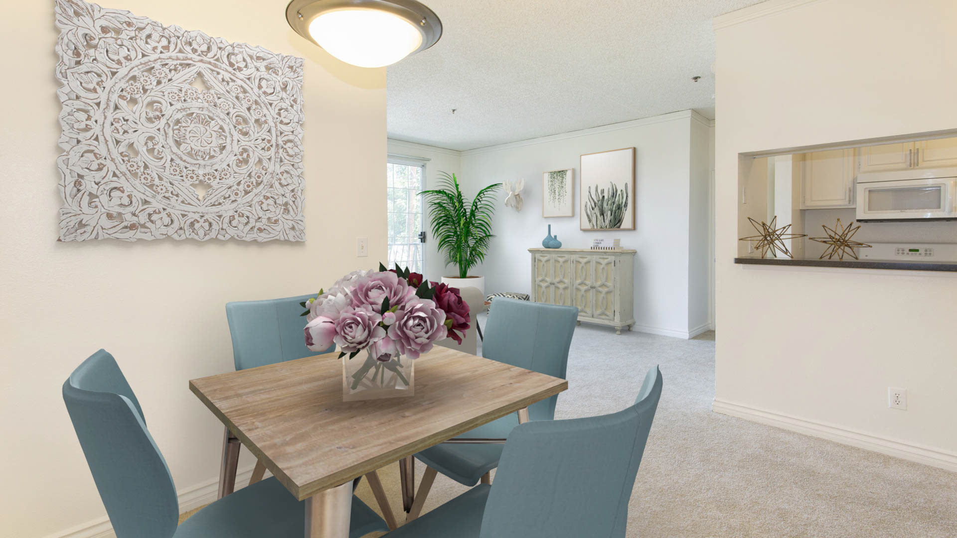 Versailles Apartments Woodland Hills 23100 Avenue San Luis