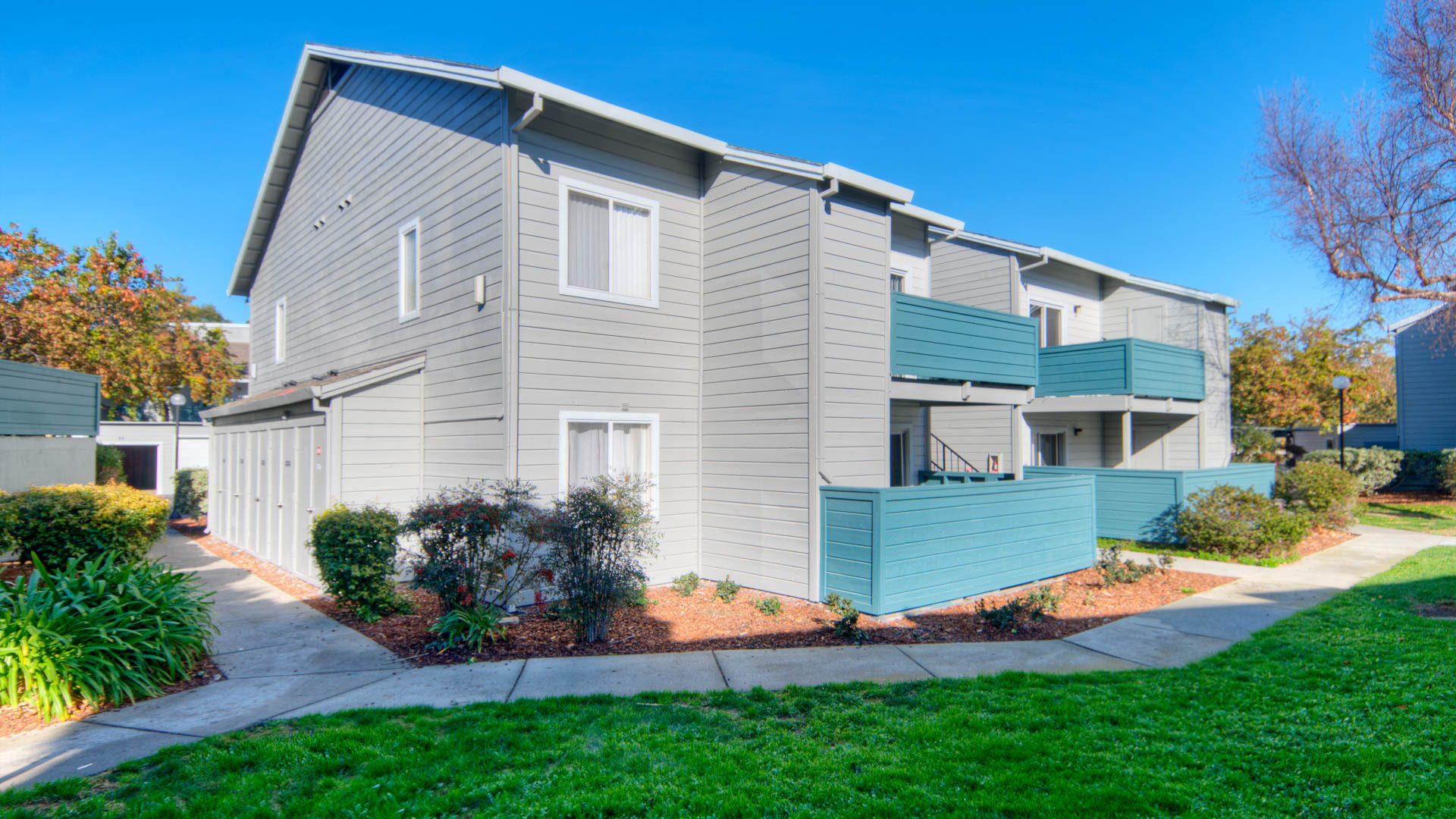 Creekside Apartments San Mateo 1600 E. Third Avenue