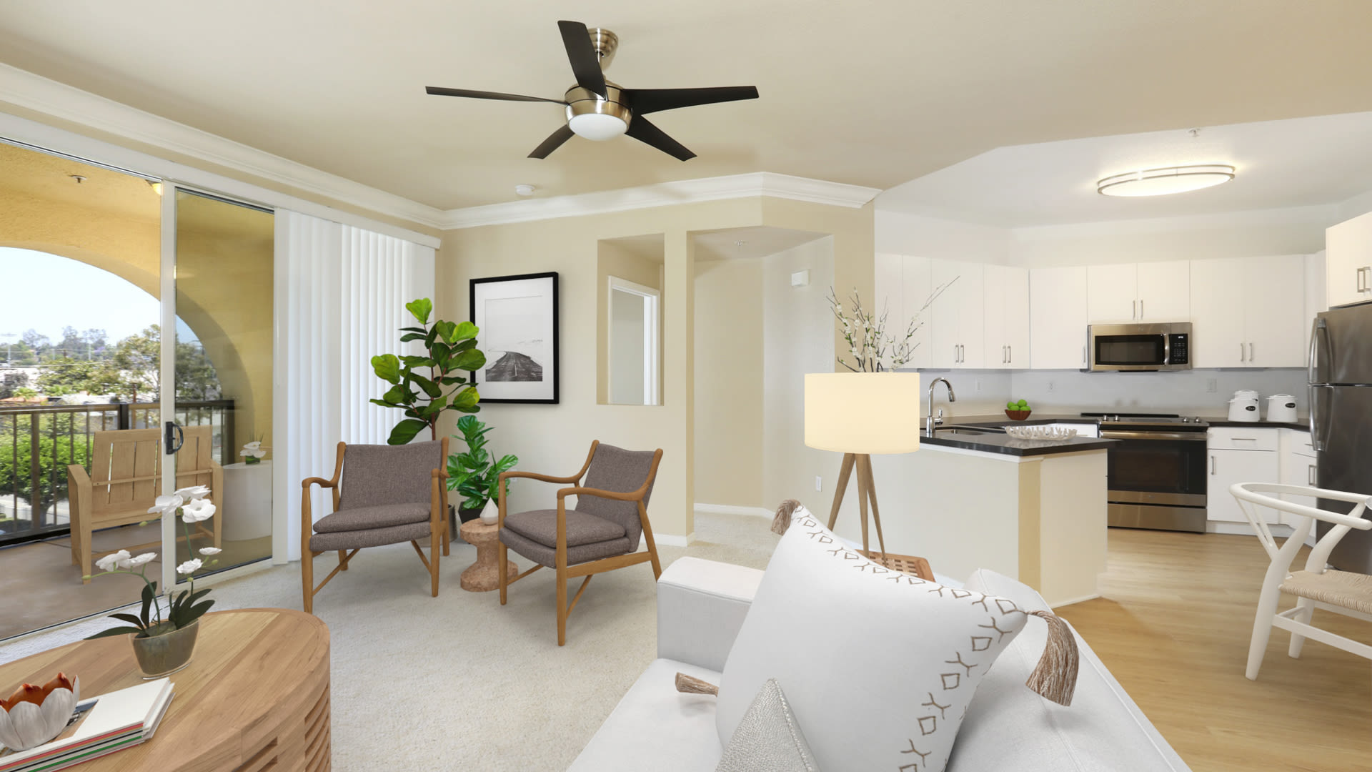 City Pointe Fullerton Ca 130 Chapman Ave Equityapartments Com