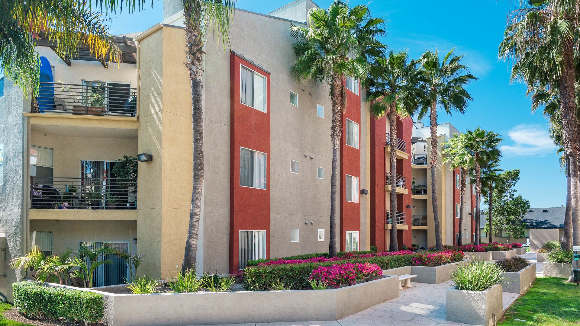 Del Mar Ridge Apts