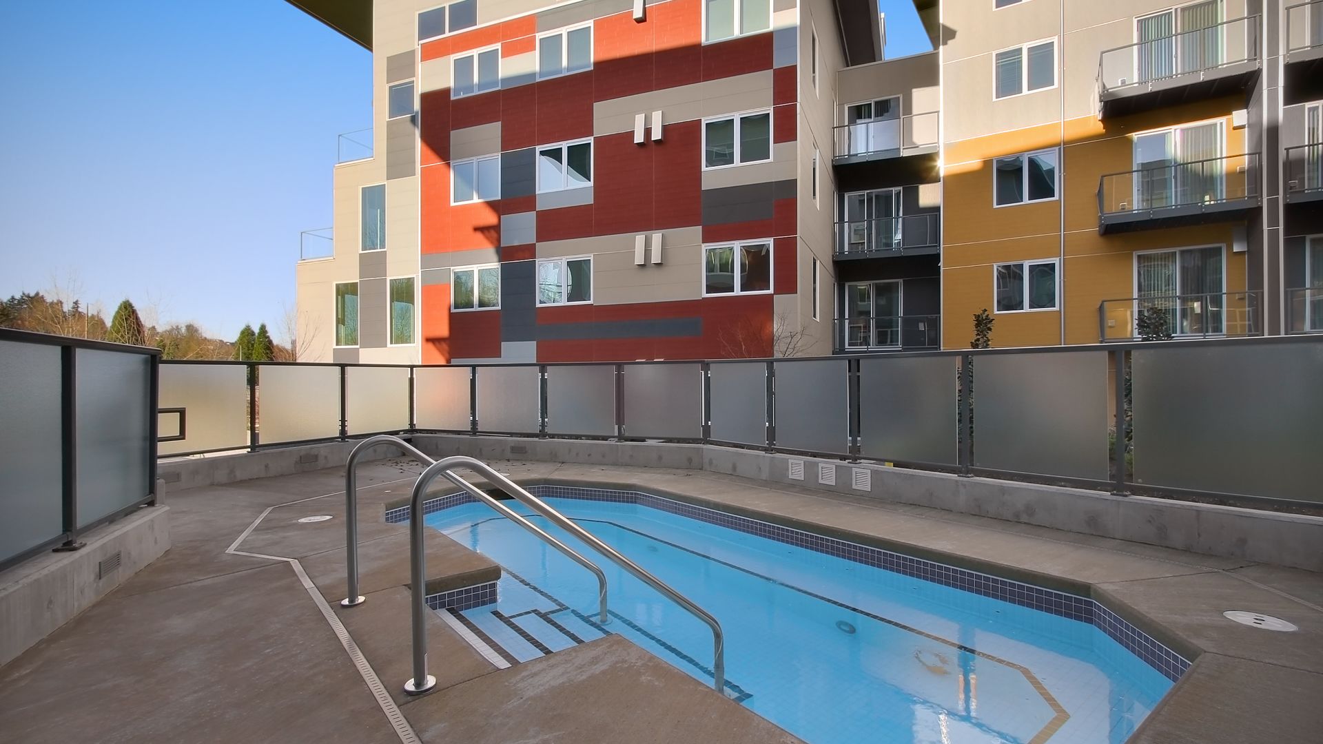 Riverpark Apartments in Downtown Redmond 15803 Bear