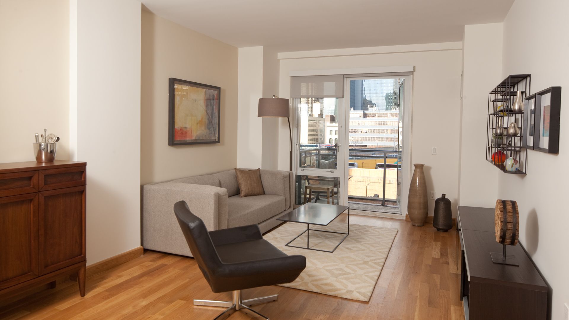 Mantena Apartments In Midtown West 431 W 37th Street Equityapartments Com