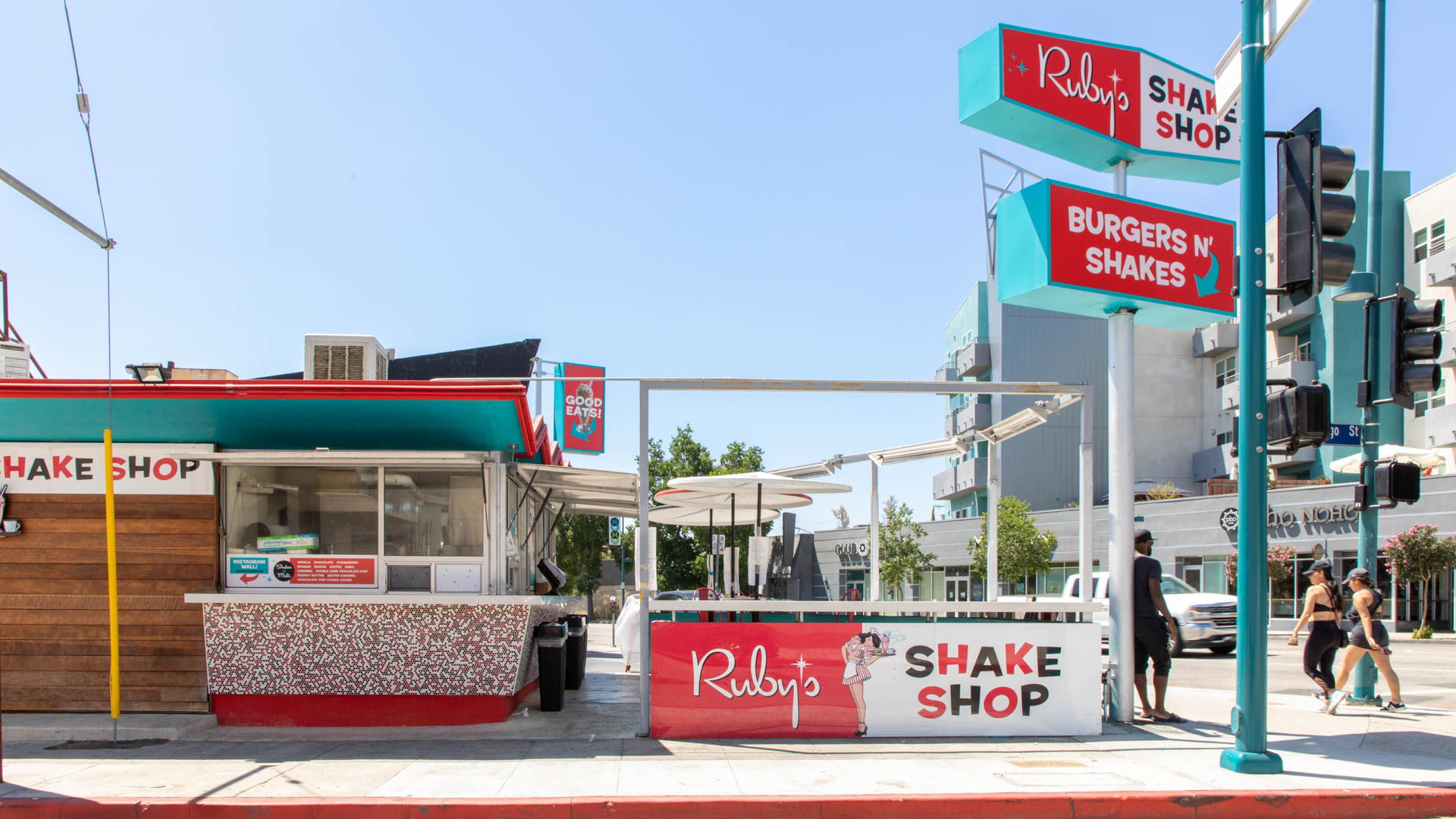 The Hesby Apartments NoHo Arts District 5031 Fair Ave