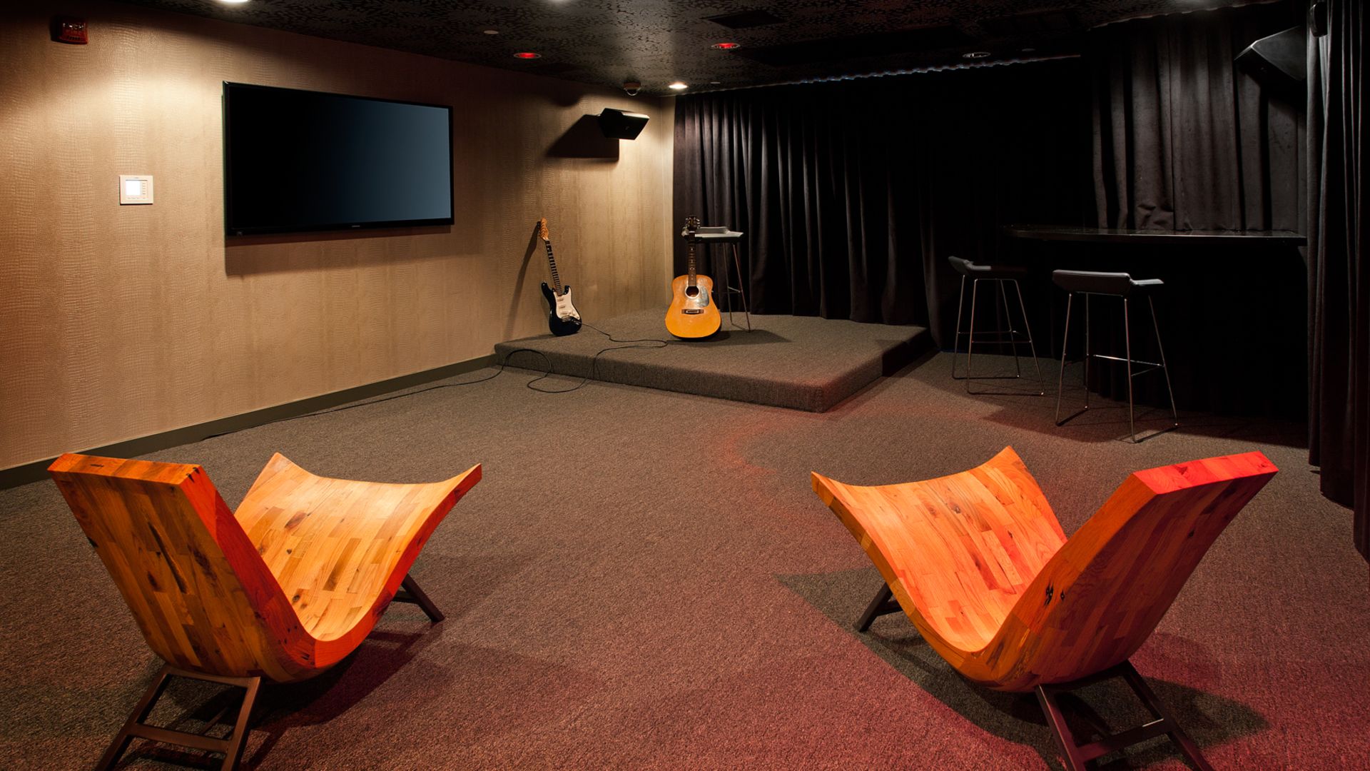 The Hesby Apartments NoHo Arts District 5031 Fair Ave