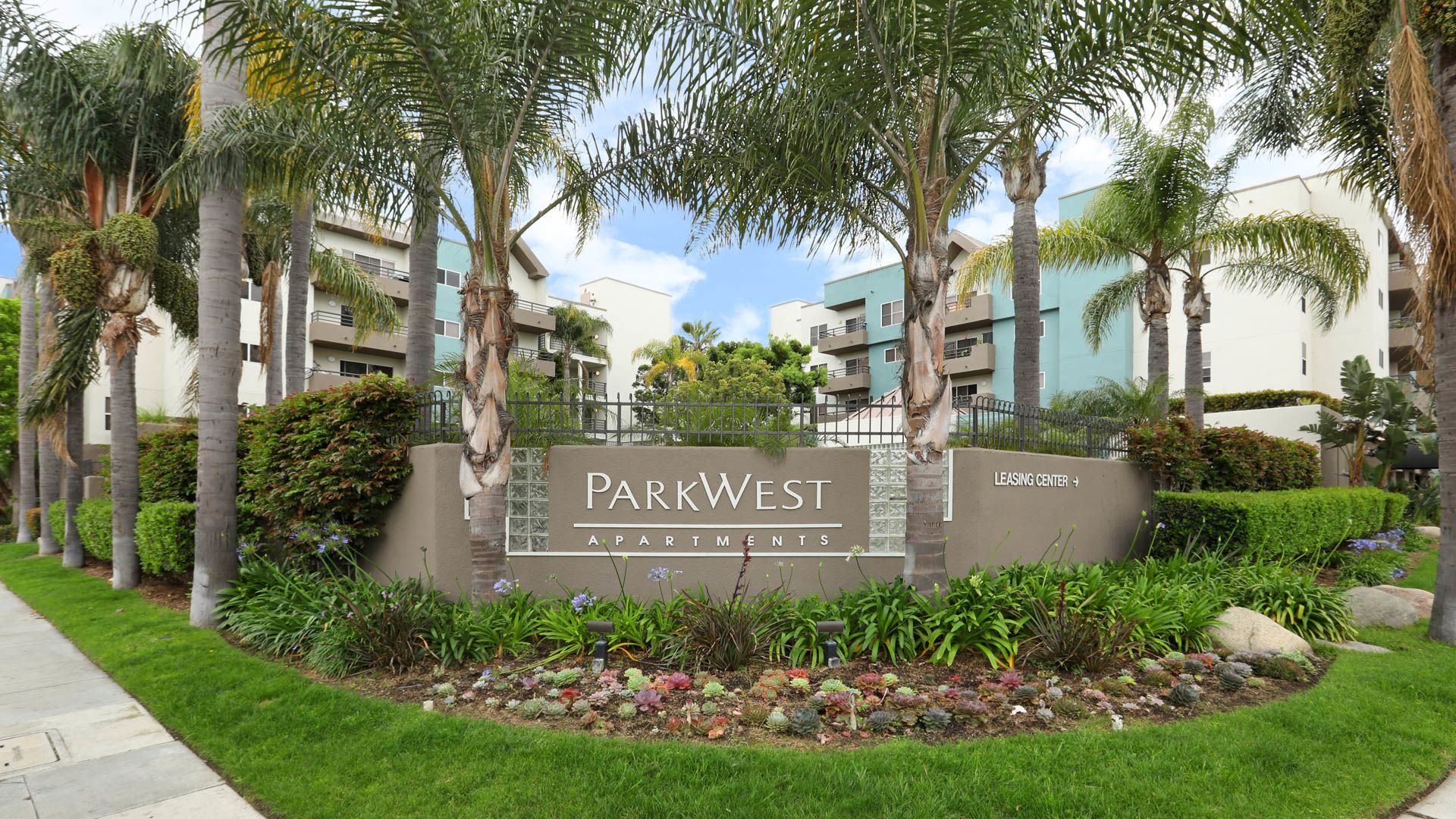 Park West Apartments Westchester Los Angeles 9400 La Tijera