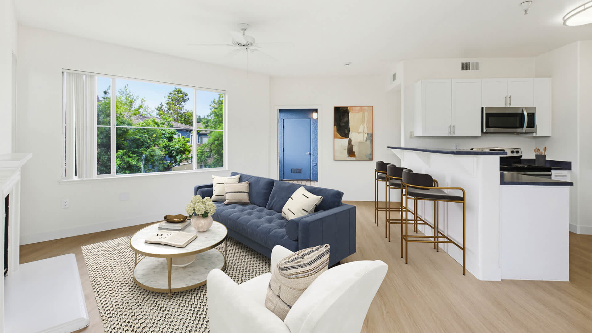 Alborada Apartments - Living Room