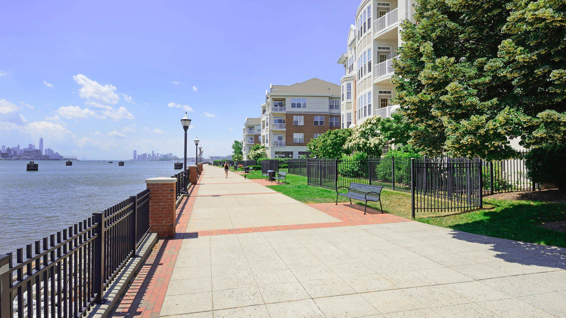 The Landings at Port Imperial Apartments - Exterior