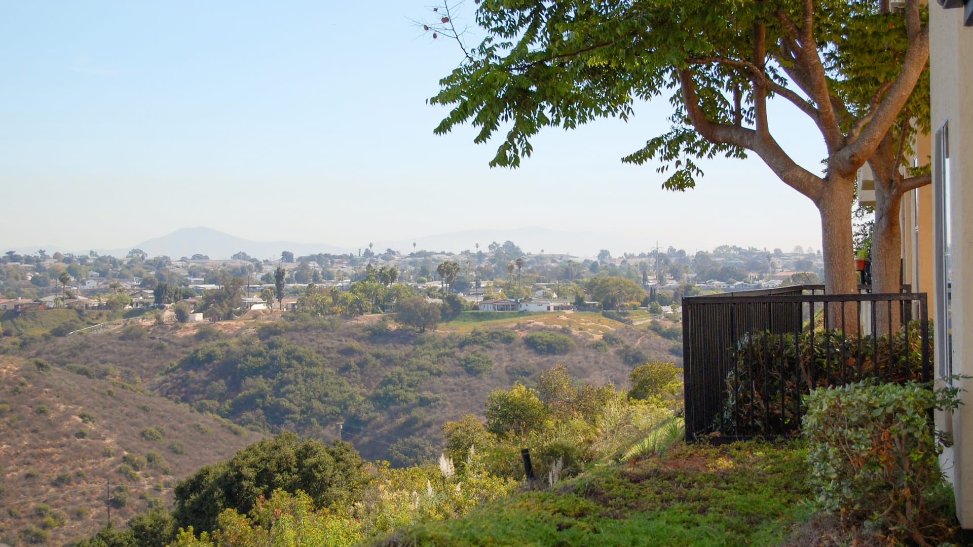 Canyon Ridge Apartments - Views