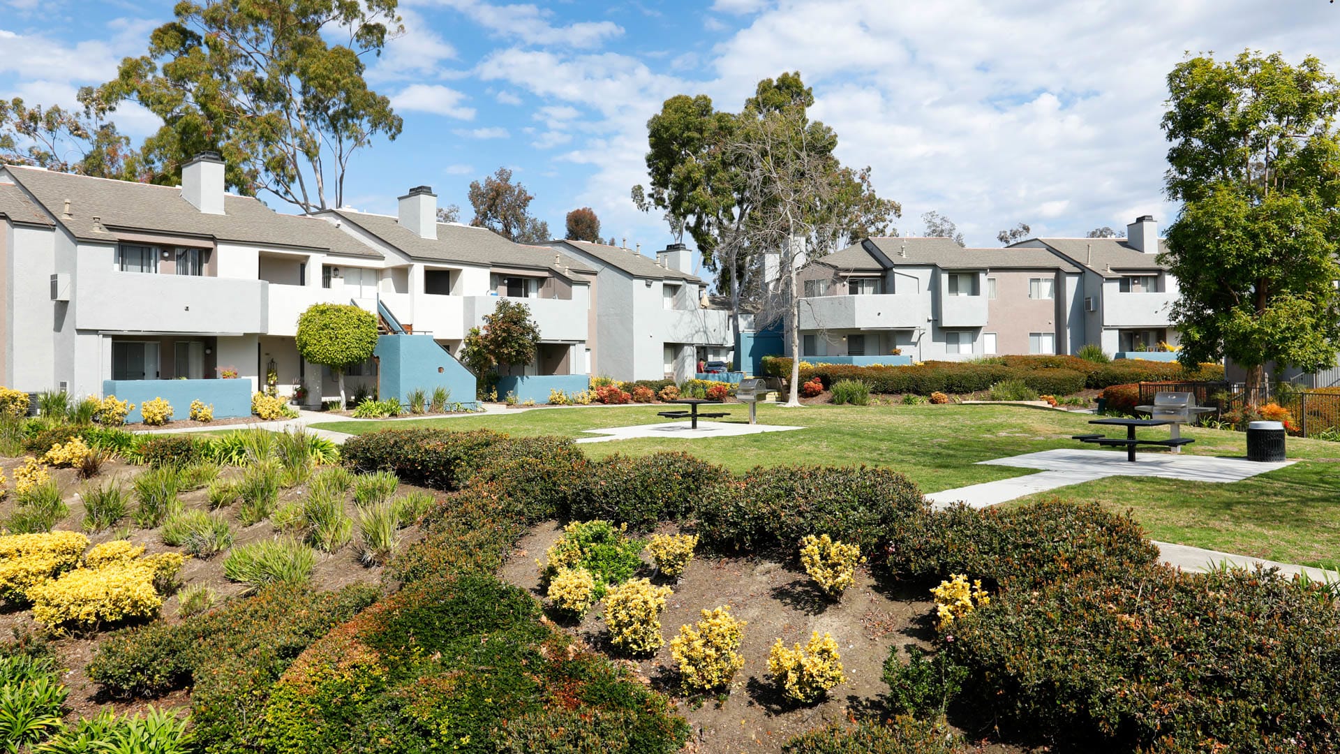 Villa Solana Apartments - Exterior