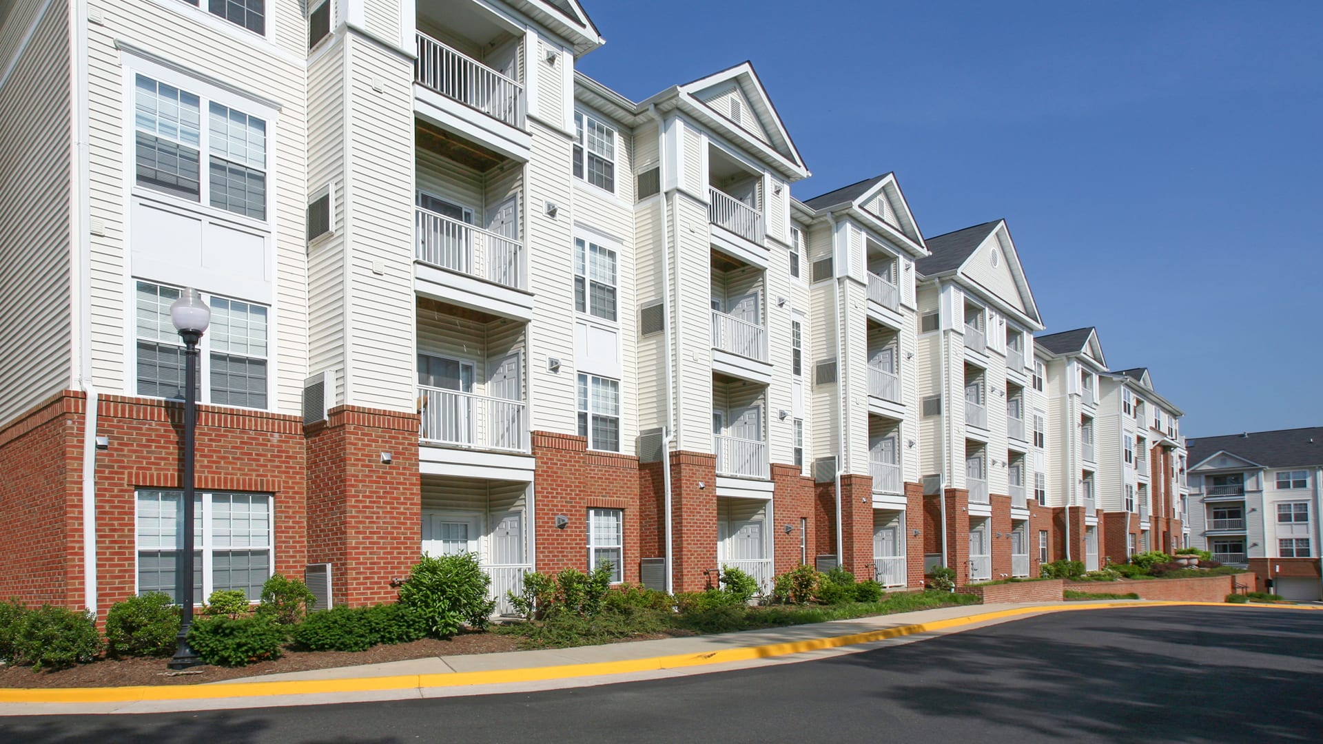 The Reserve at Eisenhower Apartments - Building