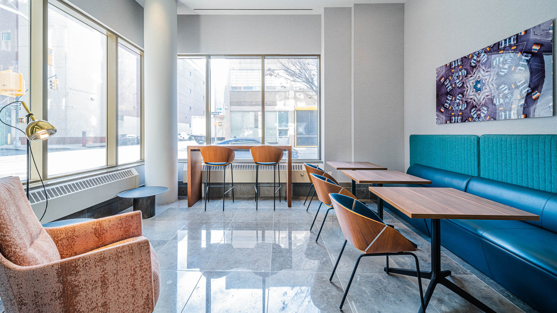 600 Washington Apartments - Lobby 