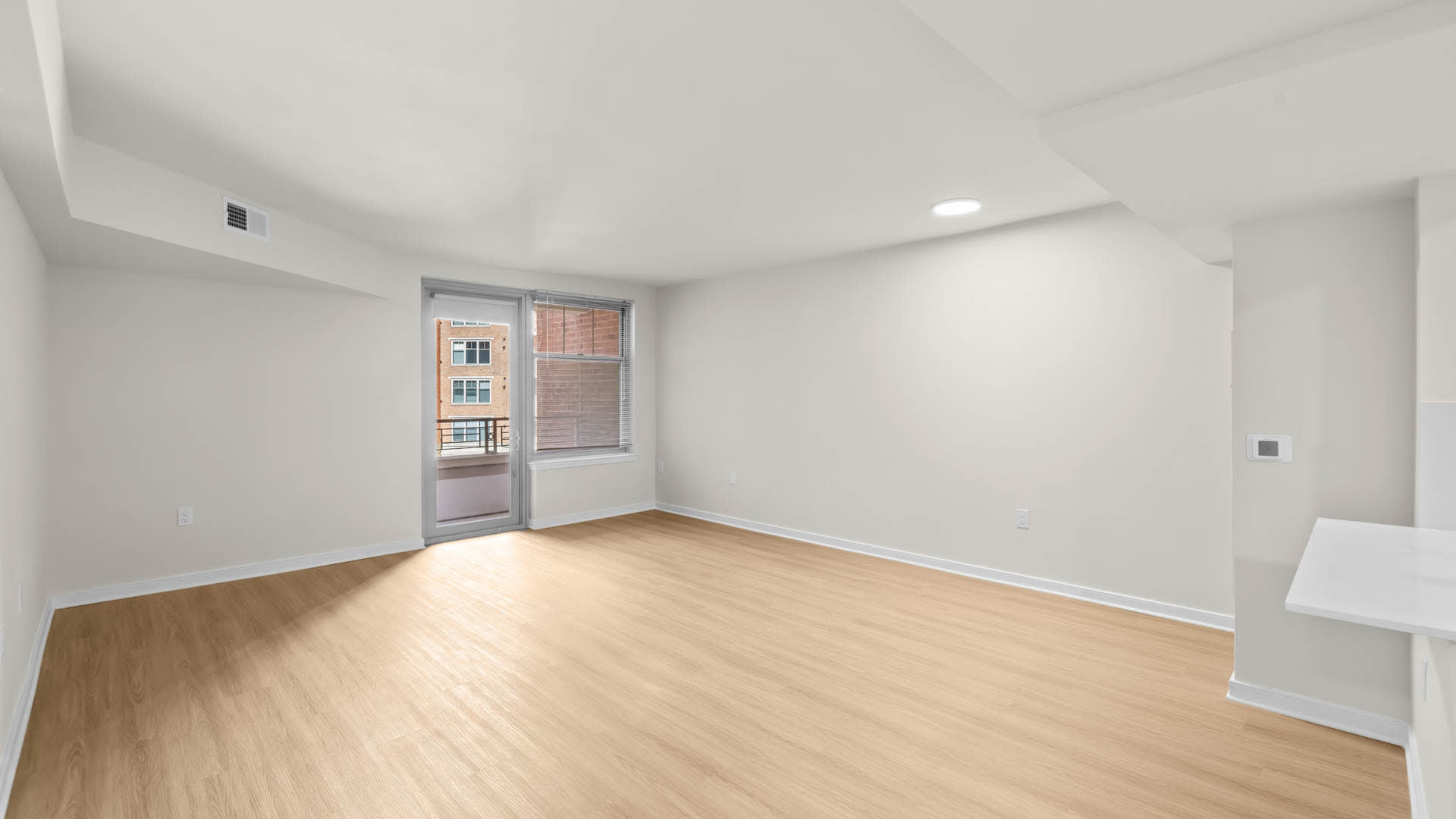 2400 M Apartments - Living Room