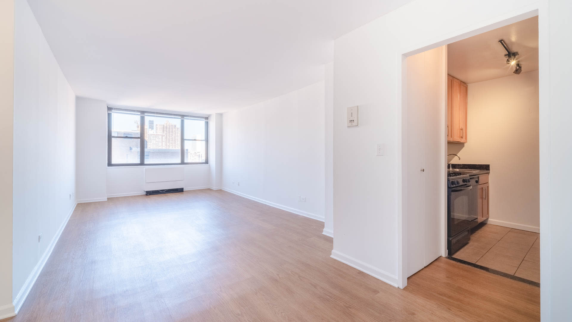 Parc East Apartments 240 East 27 Street #25D, Manhattan, NY 10016 3