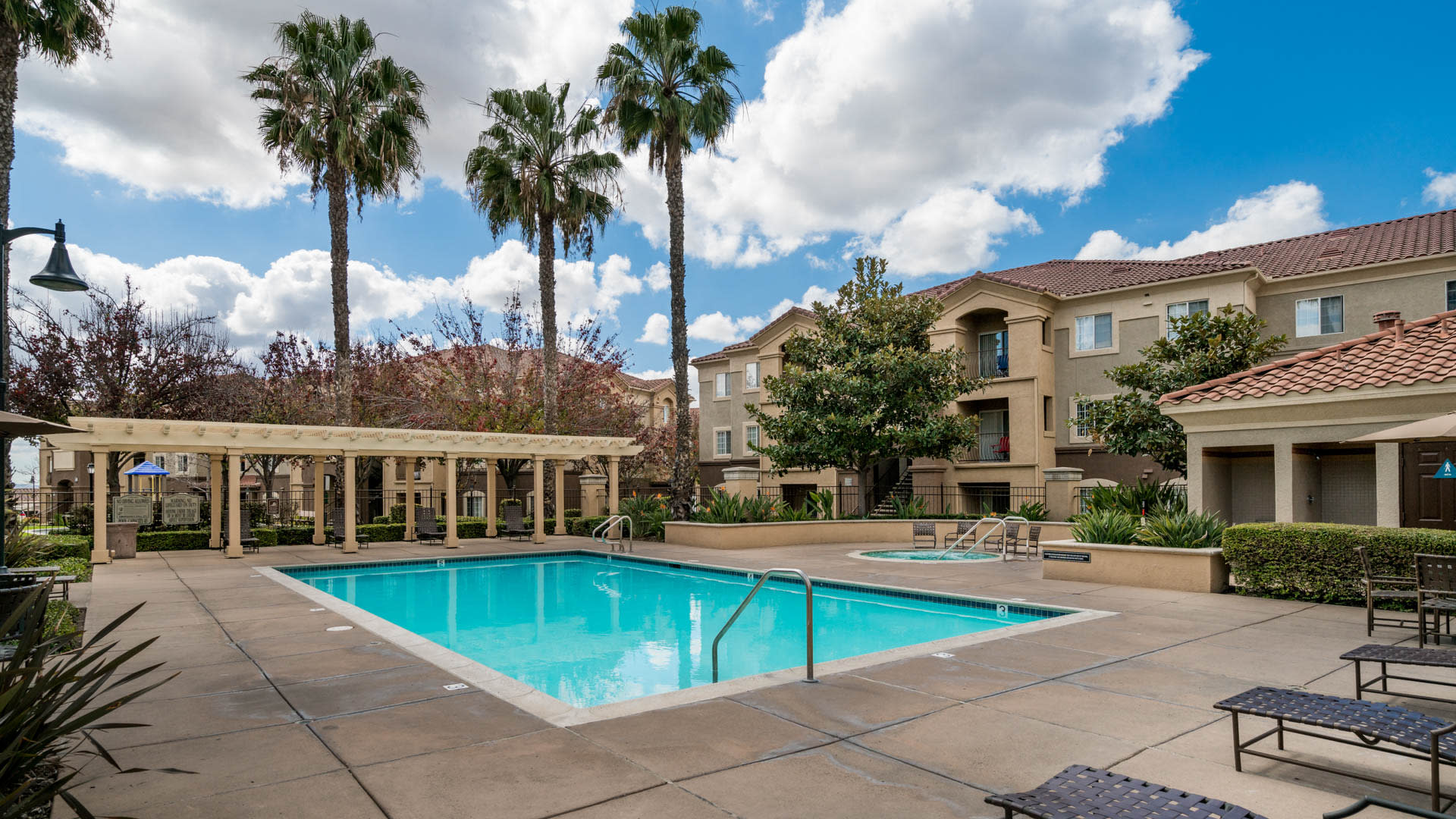 Teresina Apartments Chula Vista 1250 Santa Cora Avenue