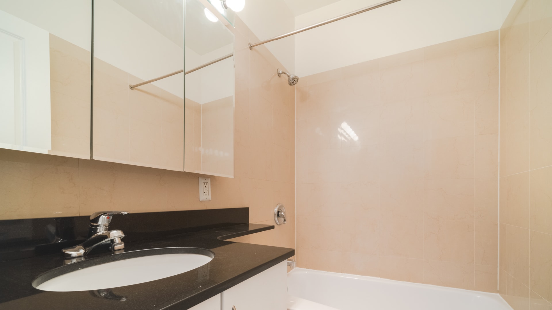 50 West 77 Street #03A, Manhattan, NY 10023 3
