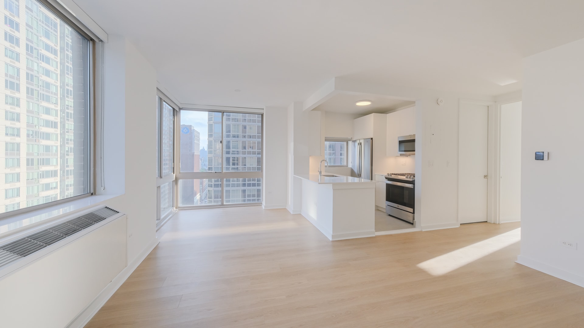 777 Sixth Avenue 777 Avenue Of The Americas #29H, Manhattan, NY 10001 4