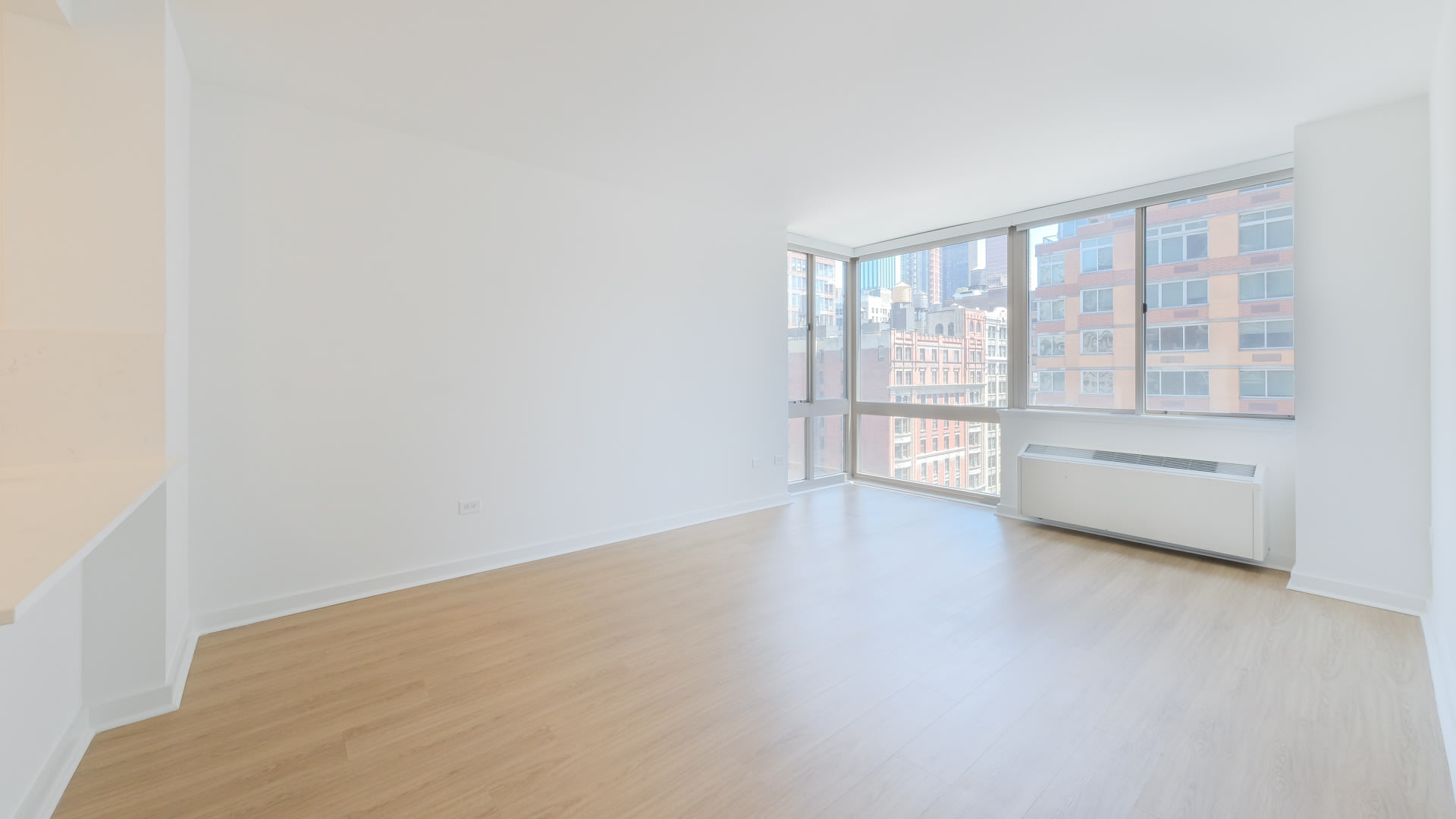 777 Sixth Avenue 777 Avenue Of The Americas #8F, Manhattan, NY 10001 2