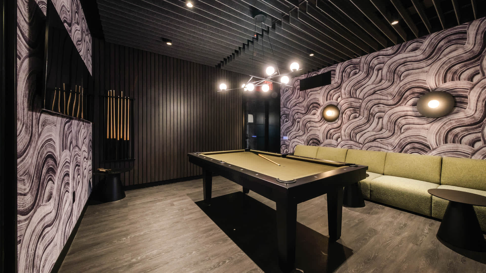 777 6th Avenue Apartments - Resident Lounge
