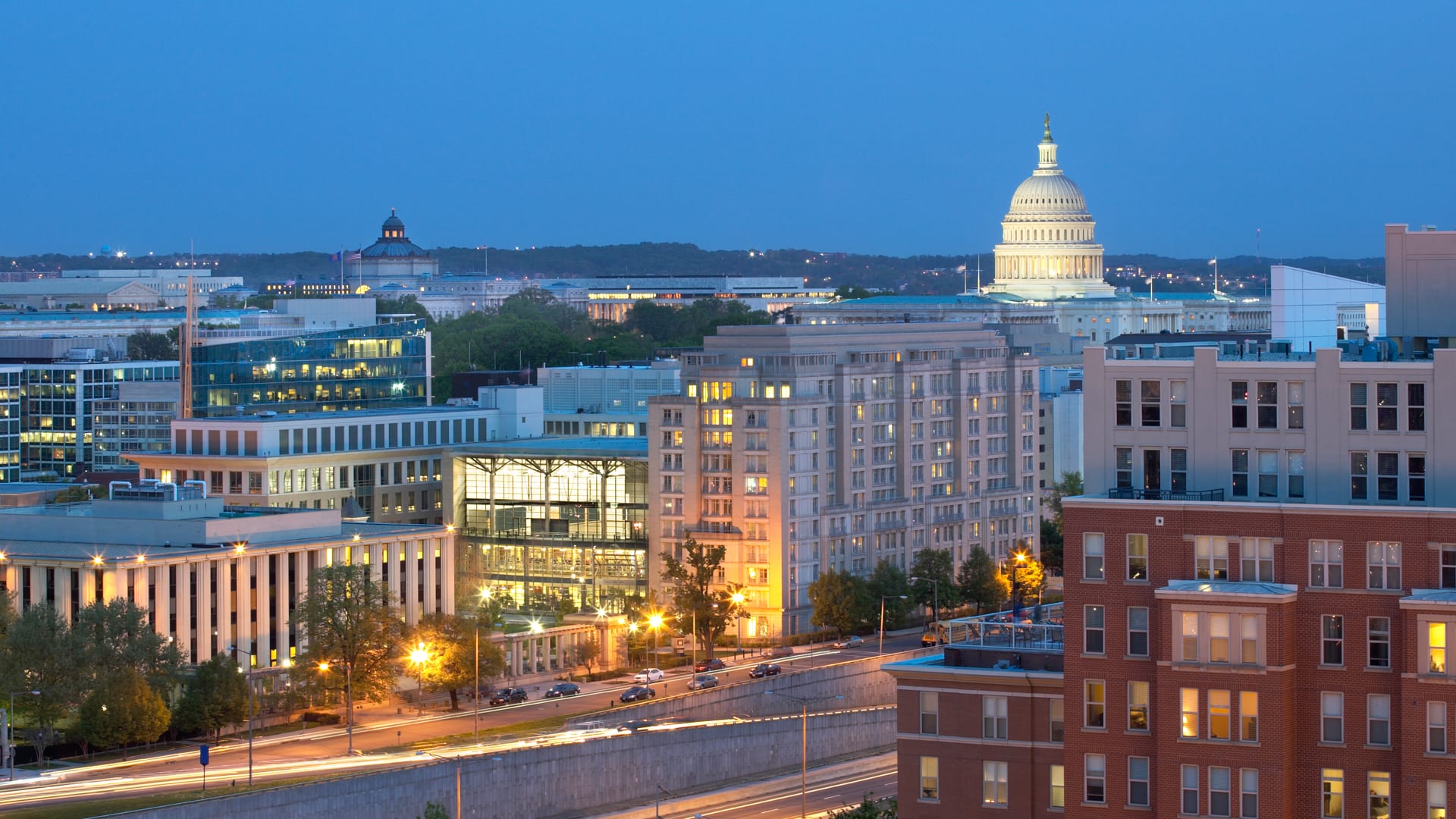 425 Mass Apartments - Views