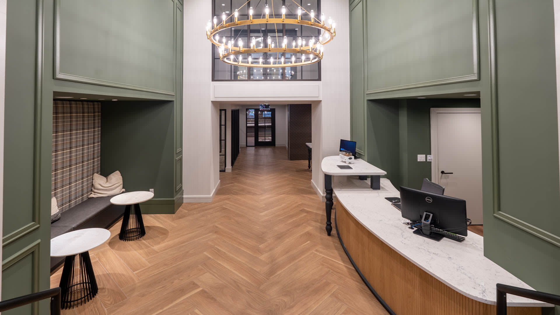 425 Mass Apartments - Lobby