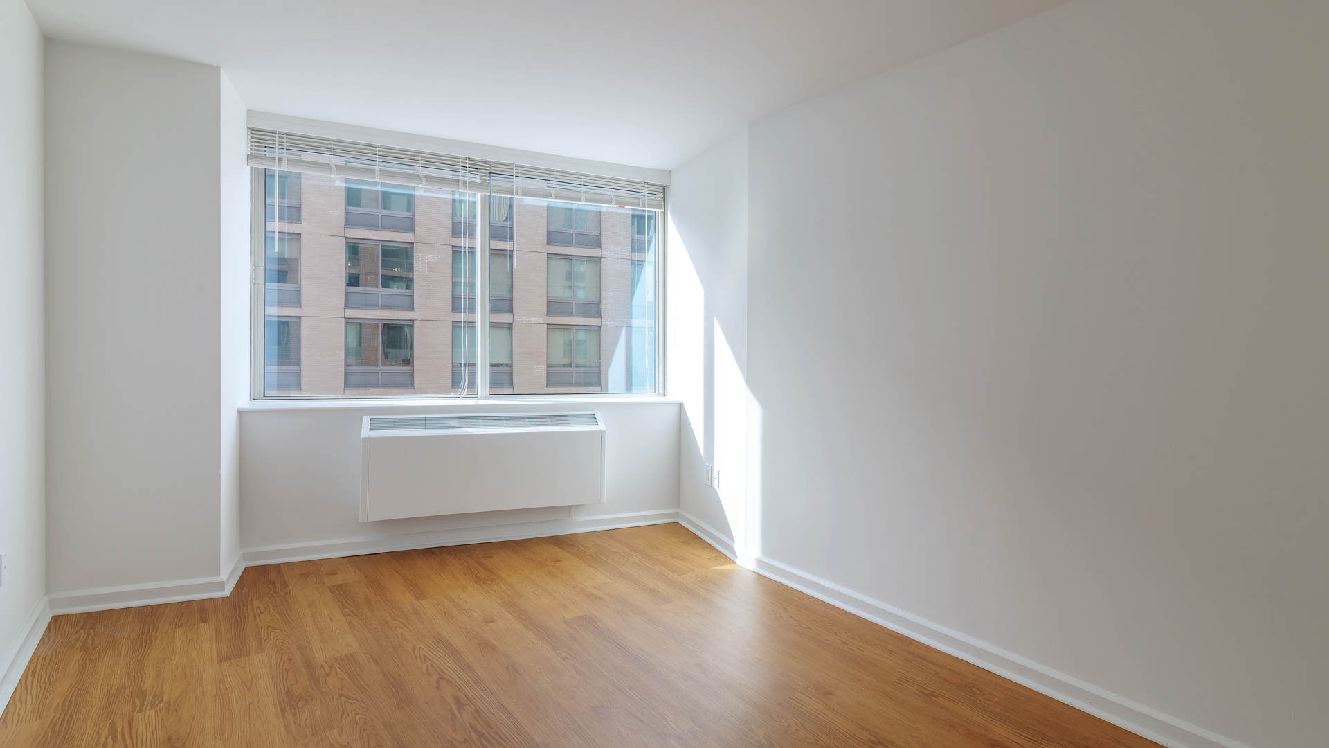 180 Riverside Boulevard #8M, Manhattan, NY 10069 3