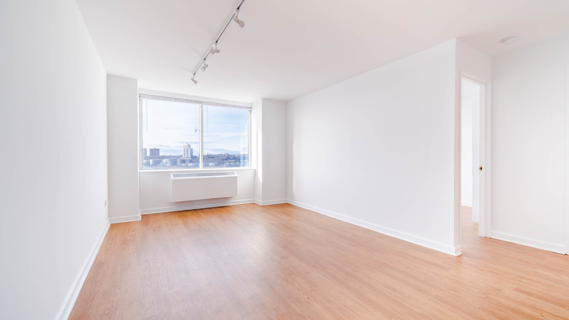 180 Riverside Boulevard #17V, Manhattan, NY 10069 2