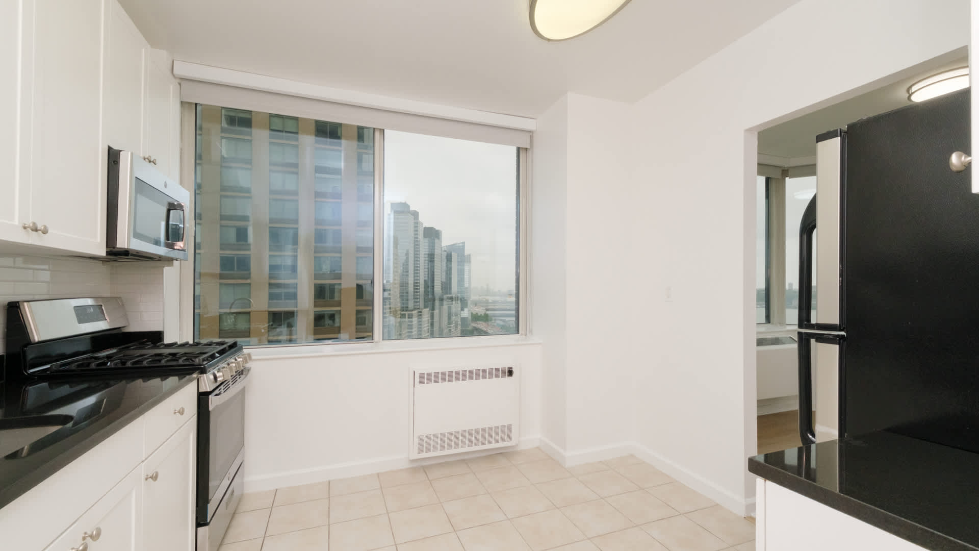 180 Riverside Boulevard #19J, Manhattan, NY 10069