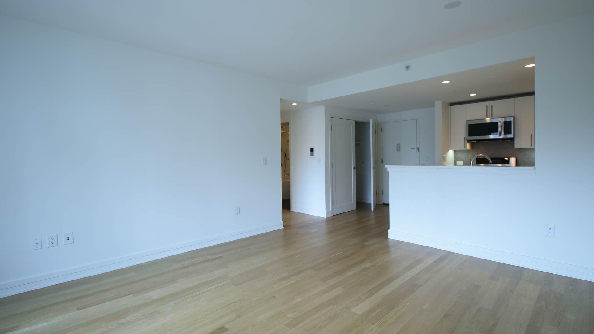175 Kent Avenue #513, Brooklyn, NY 11249 4