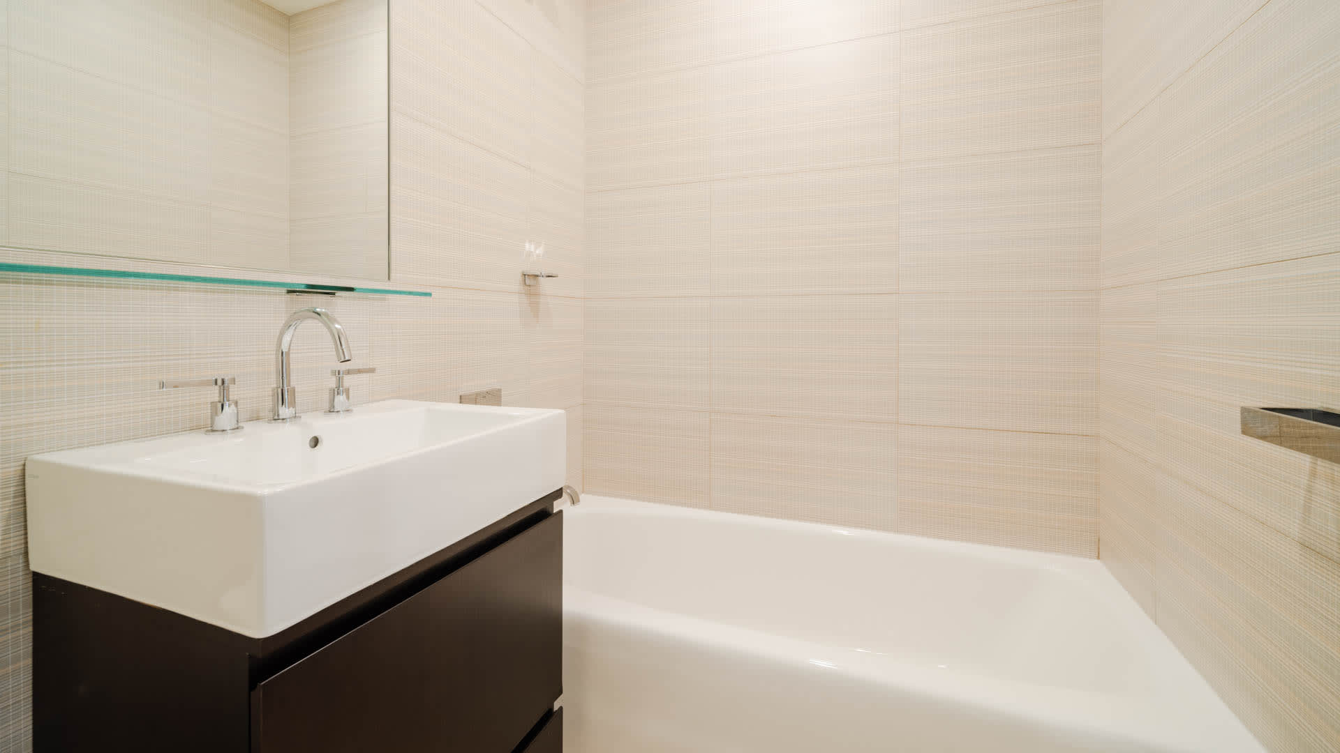 105 West 29 Street #27F, Manhattan, NY 10001 3
