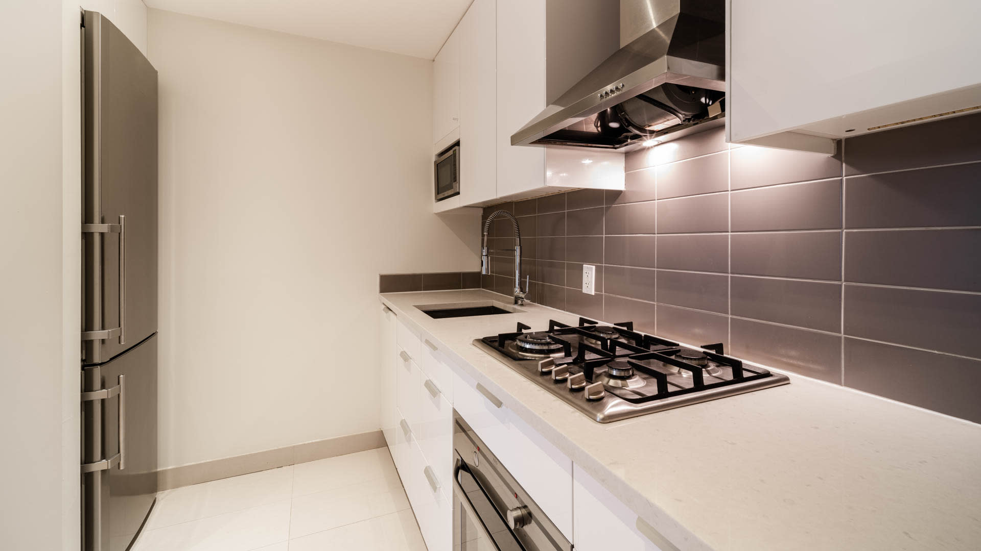 Mantena Apartments - Kitchen