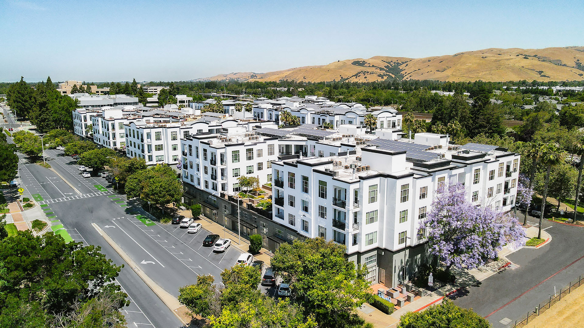 Archstone Fremont Center Apartments - Exterior