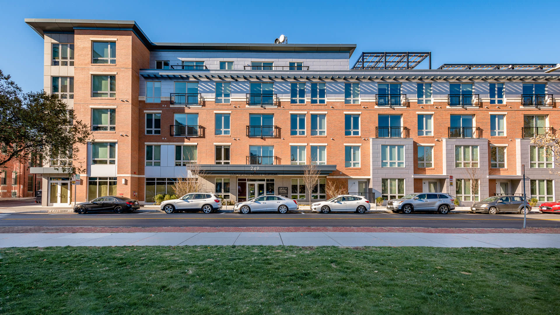 Lofts at Kendall Square Apartments - Exterior 