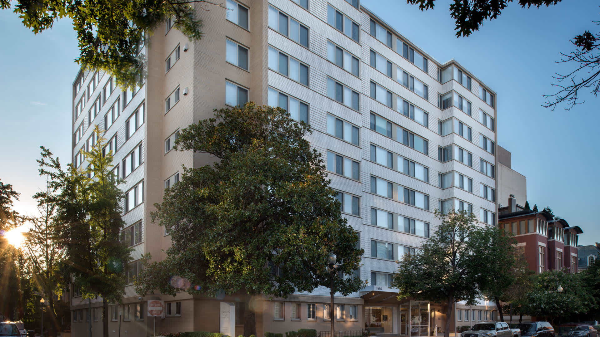 Corcoran House at Dupont Circle Apartments - Exterior