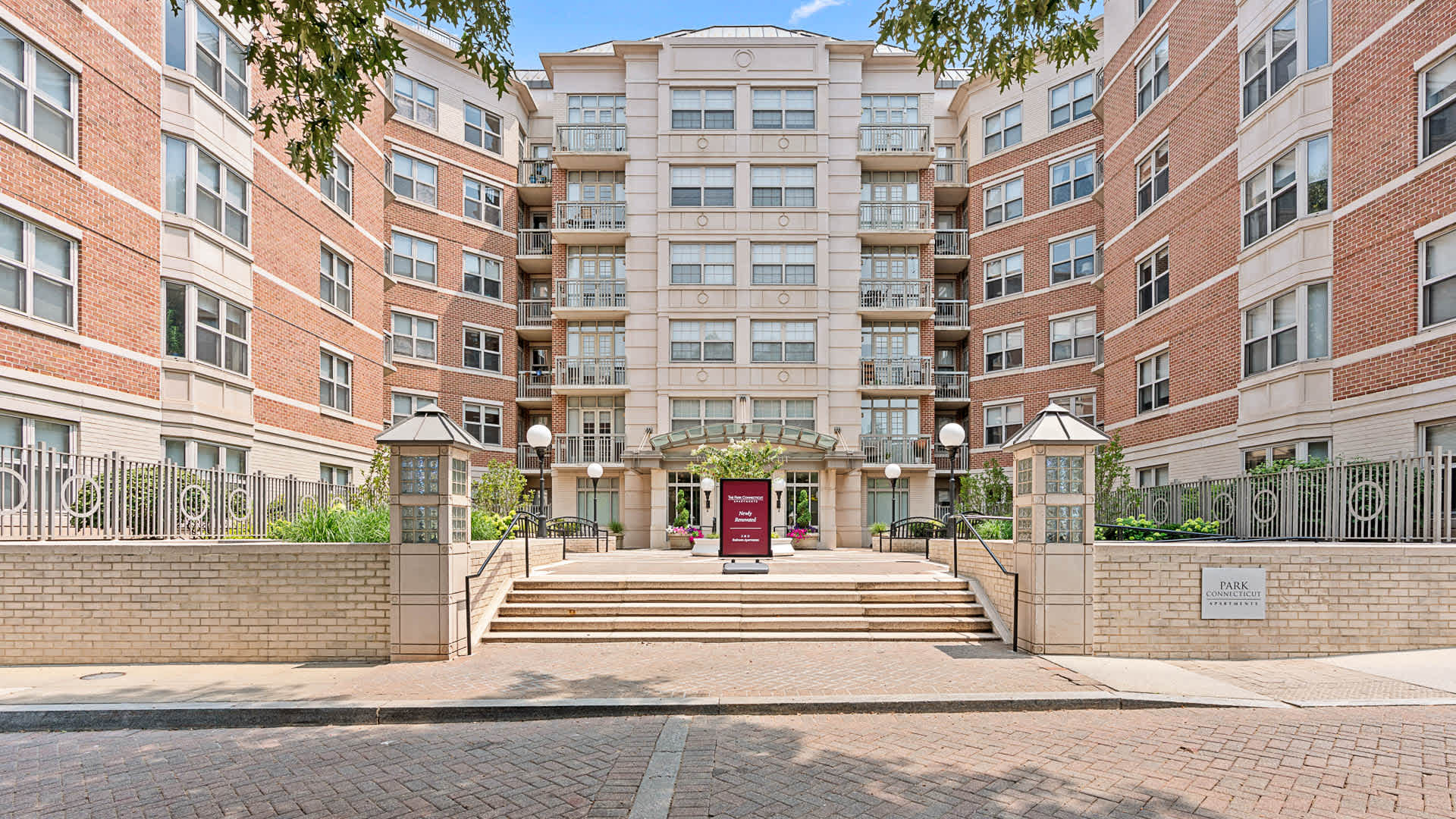 Park Connecticut Apartments - Exterior