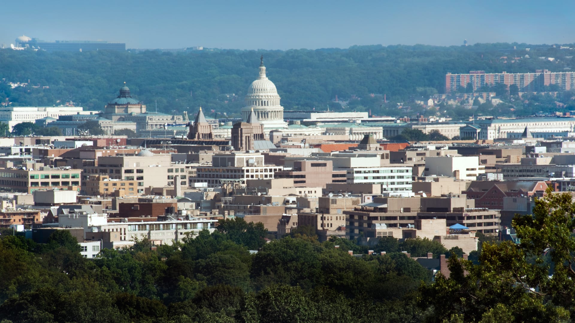 Alban Towers Apartments - Views