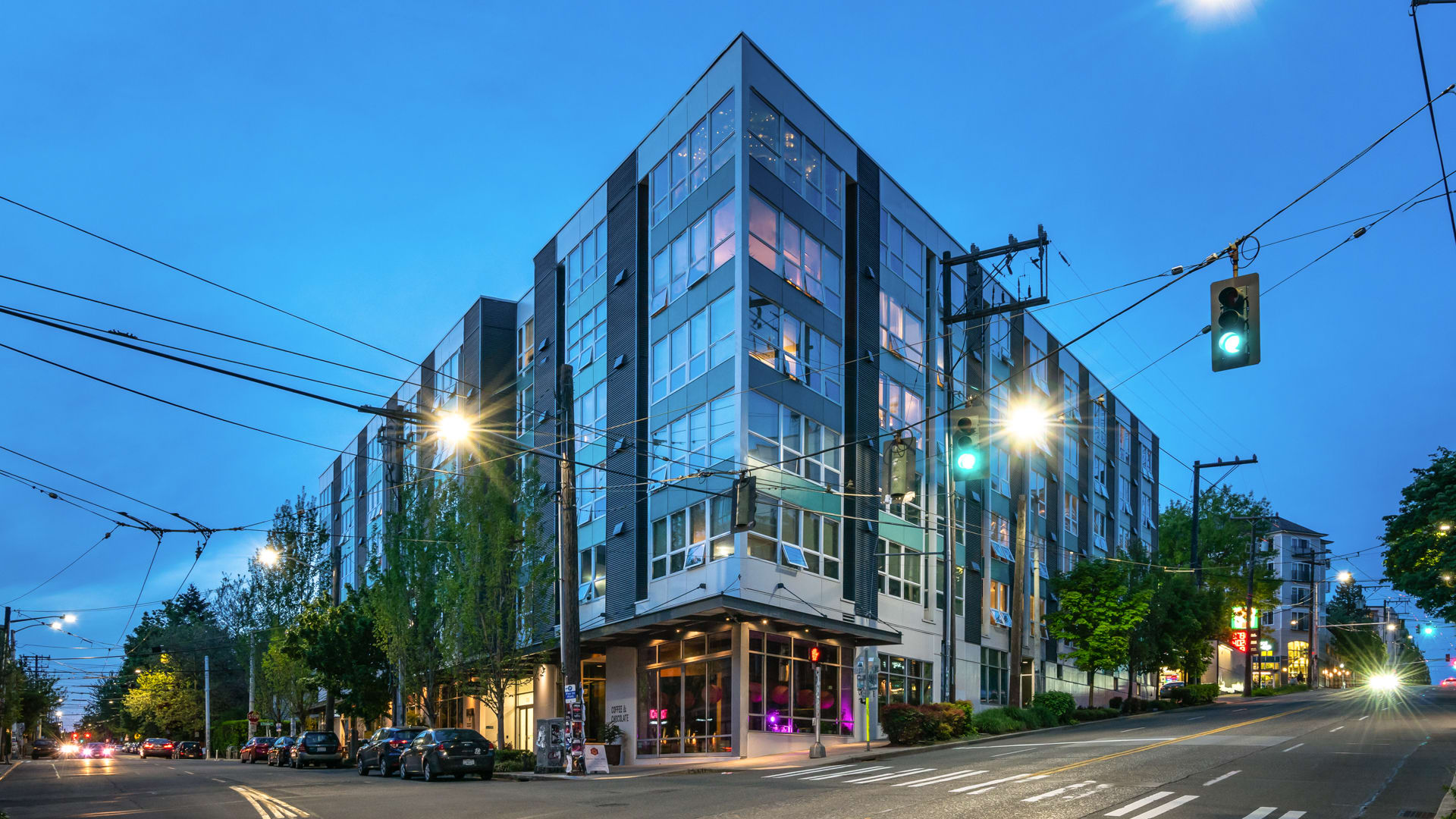 The Pearl Apartments - Exterior