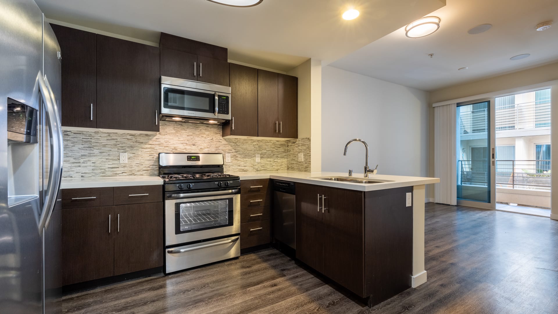 Radius Koreatown Apartments — community and apartment views.
