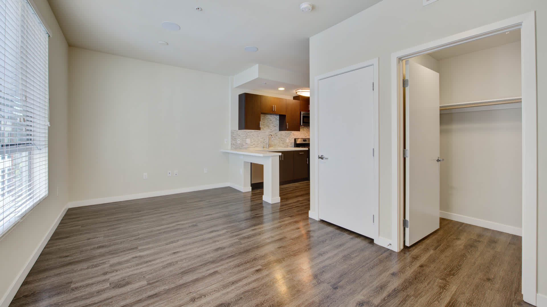 Radius Koreatown Apartments — community and apartment views.