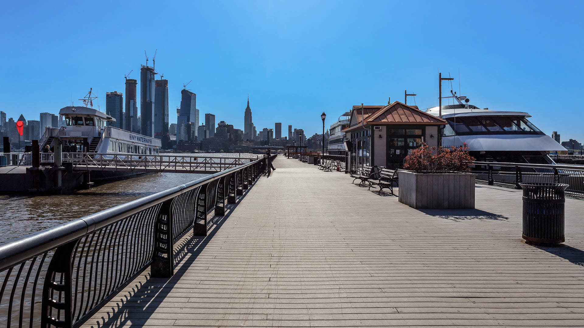 The Rivington Apartments - Neighborhood