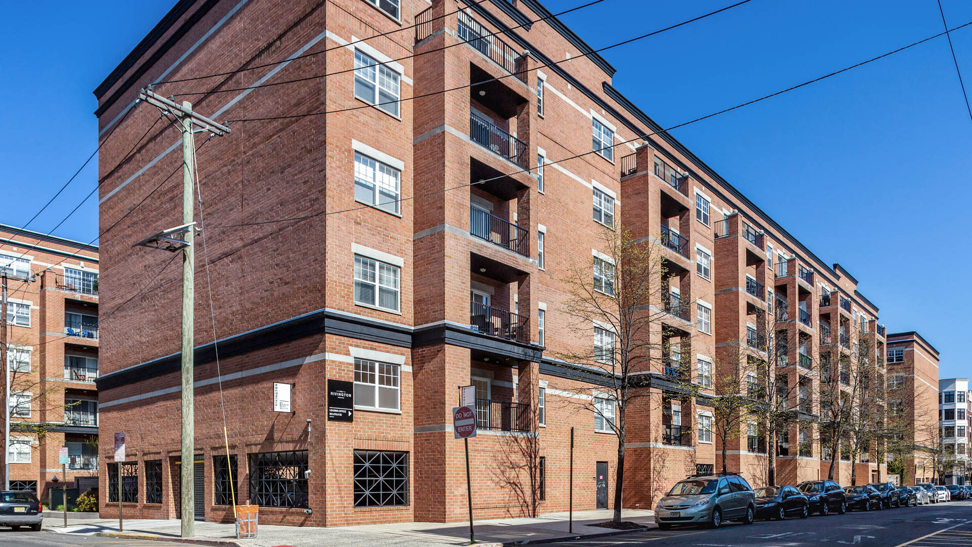 The Rivington Apartments - Building Exterior