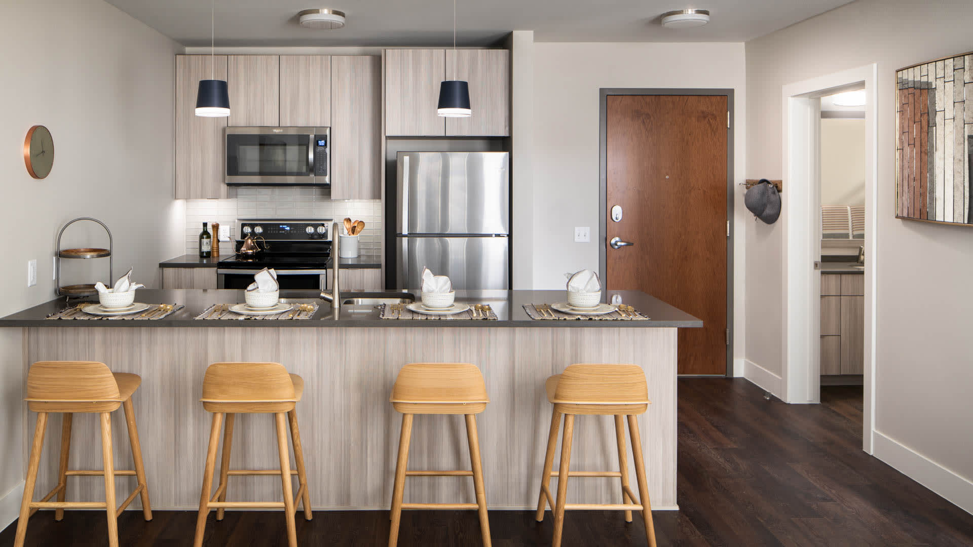 Theo Apartments - Kitchen