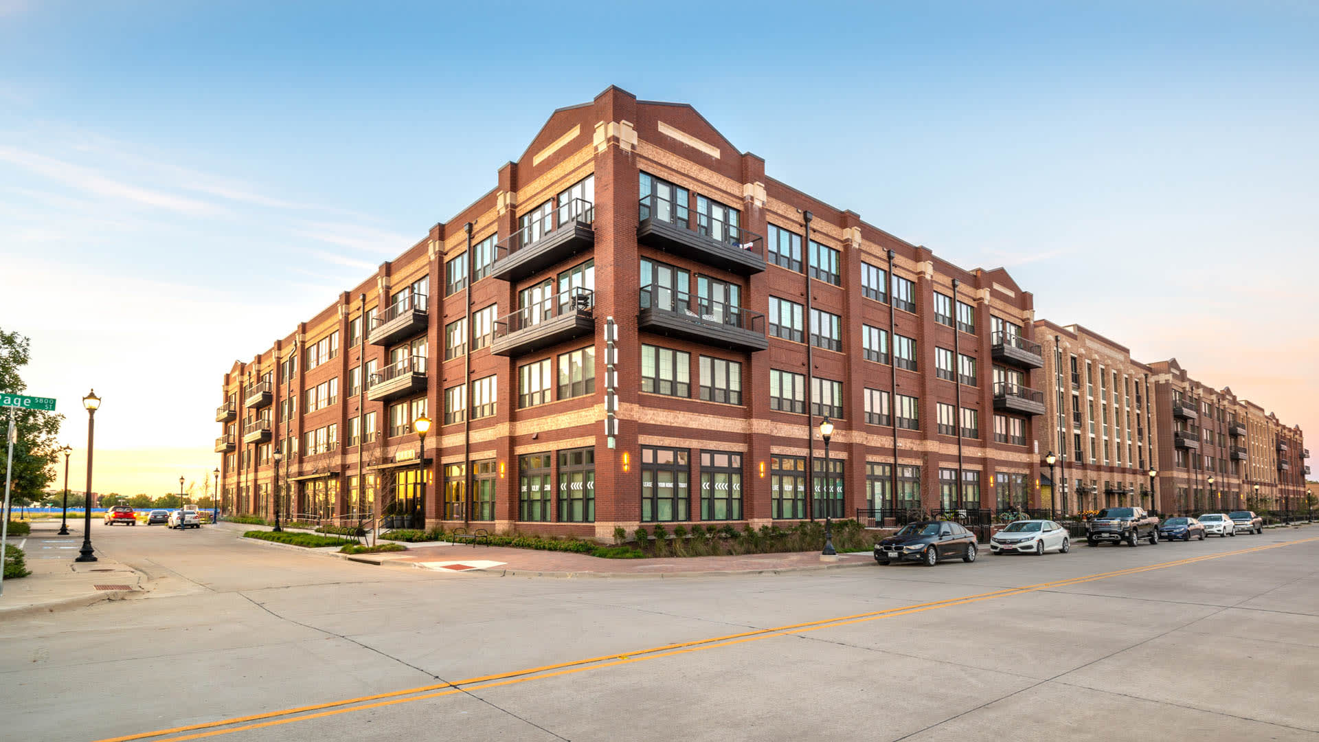 Kilby Apartments - Exterior